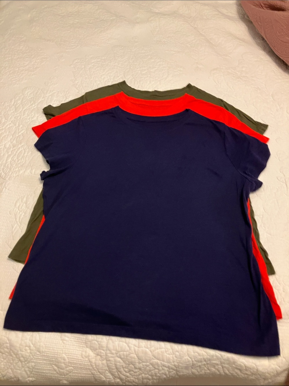 a new day Short Sleeve Tee Trio in Navy, Red, Olive